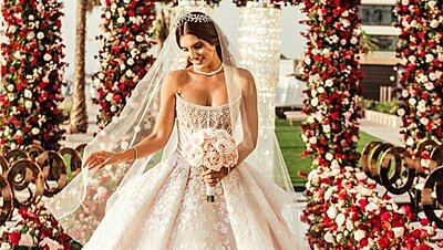 فساتين الزفاف الوردي الصيحة الأكثر رواجًا بموضة 2020