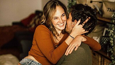 ٣٠ نصيحة للمتزوجين حديثًا لعلاقة زوجية ناجحة ومستقرة