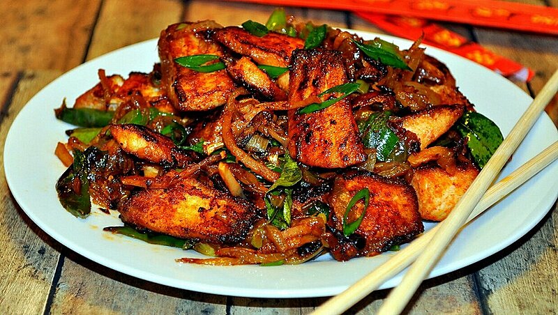 إذا كنت من عشاق الأكل الصيني.. فإليك وصفة السمك مع صوص التشيلي