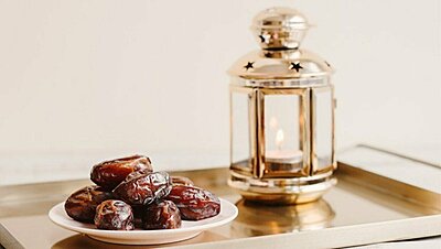 ٢٠ طريقة لذيذة لتناول التمر في رمضان