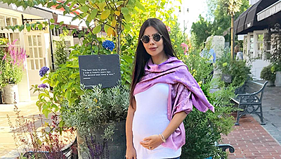 ١٥ إطلالة عصرية لمدونة الموضة ديما الأسدي أثناء الحمل... ستلهمك