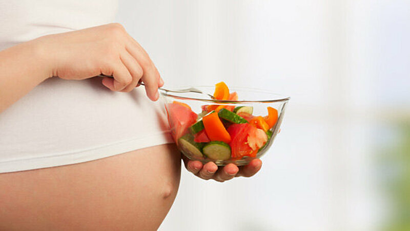 ٨ أطعمة عليك تناولها أثناء الحمل