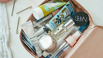 Which Products Should You Put in Your Makeup Bag?