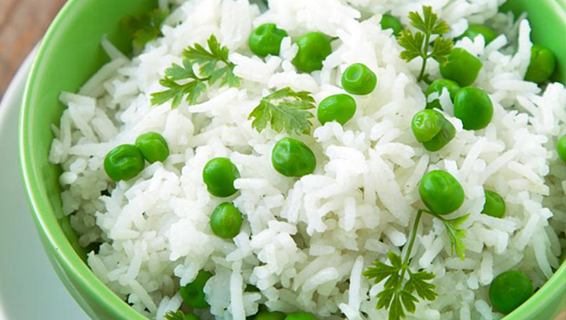 Ramadan Recipes: White Rice with Peas by Nora El-Sadat