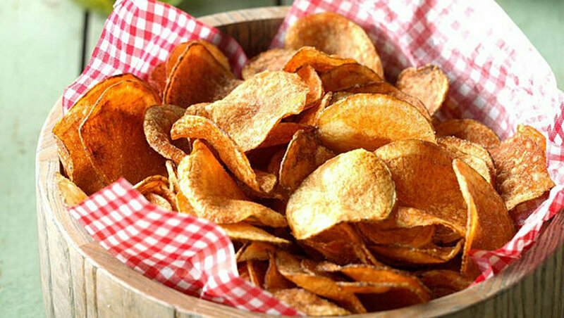 The Easiest Homemade Baked Potato Chips Recipe Ever!