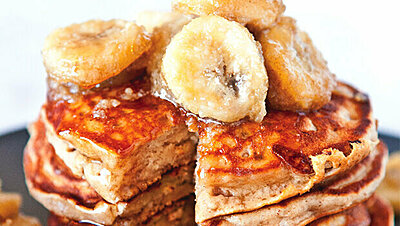 The Pancake Series: Peanut Butter and Bananas Pancakes