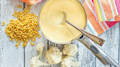How to Make Cheese Sauce, and 10 Delicious Ways to Use it for Dips!