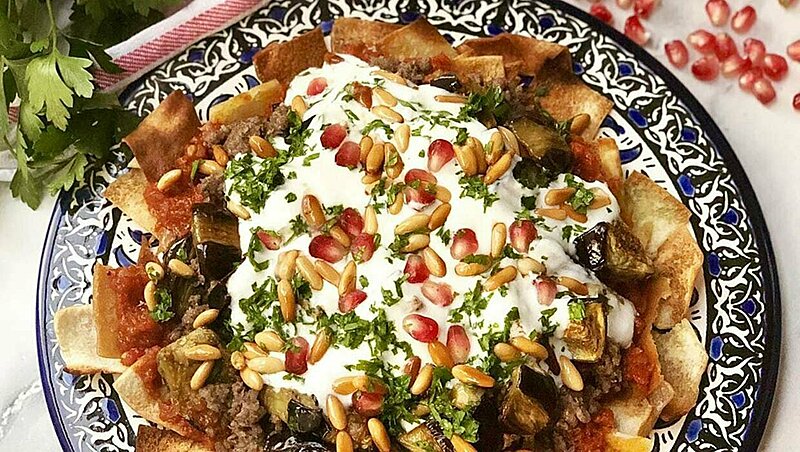 Lebanese, Egyptian, Syrian, Moroccan and Turkish Fattah recipes and how to make them