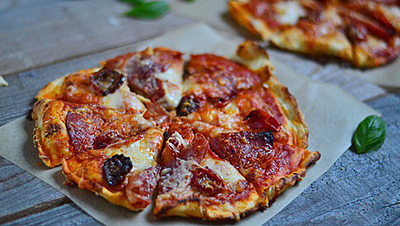 You Can Make a Pizza with Only 2 Ingredients and It Takes Minutes!
