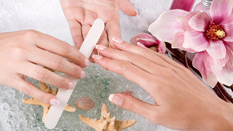 Four Different Types of Nail Files You Need to Know