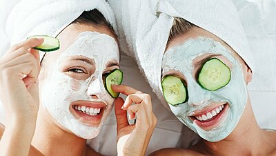 7 Natural Face Masks You Can Do at Home for Glowing Skin in Eid