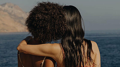 How to Help Your Hair Survive the Summer Heat and Salt Water Damage