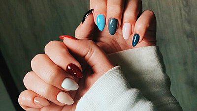 You Will Want to Try This Season's Multi-Color Nail Polish Trend