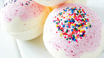 It's so Easy to Make Cute DIY Bath Bombs Specially for Your Kids