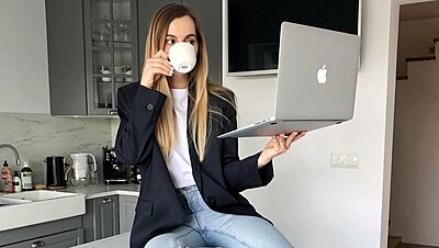 10 Tips on How to Work From Home Easily and Efficiently