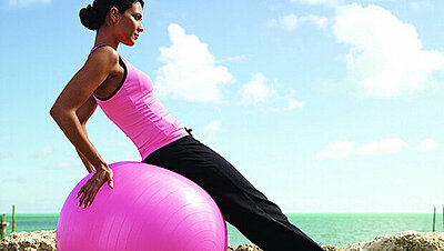 Six Reasons to Use an Exercise Ball