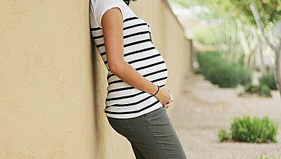 Five Pants Every Pregnant Woman Must Own