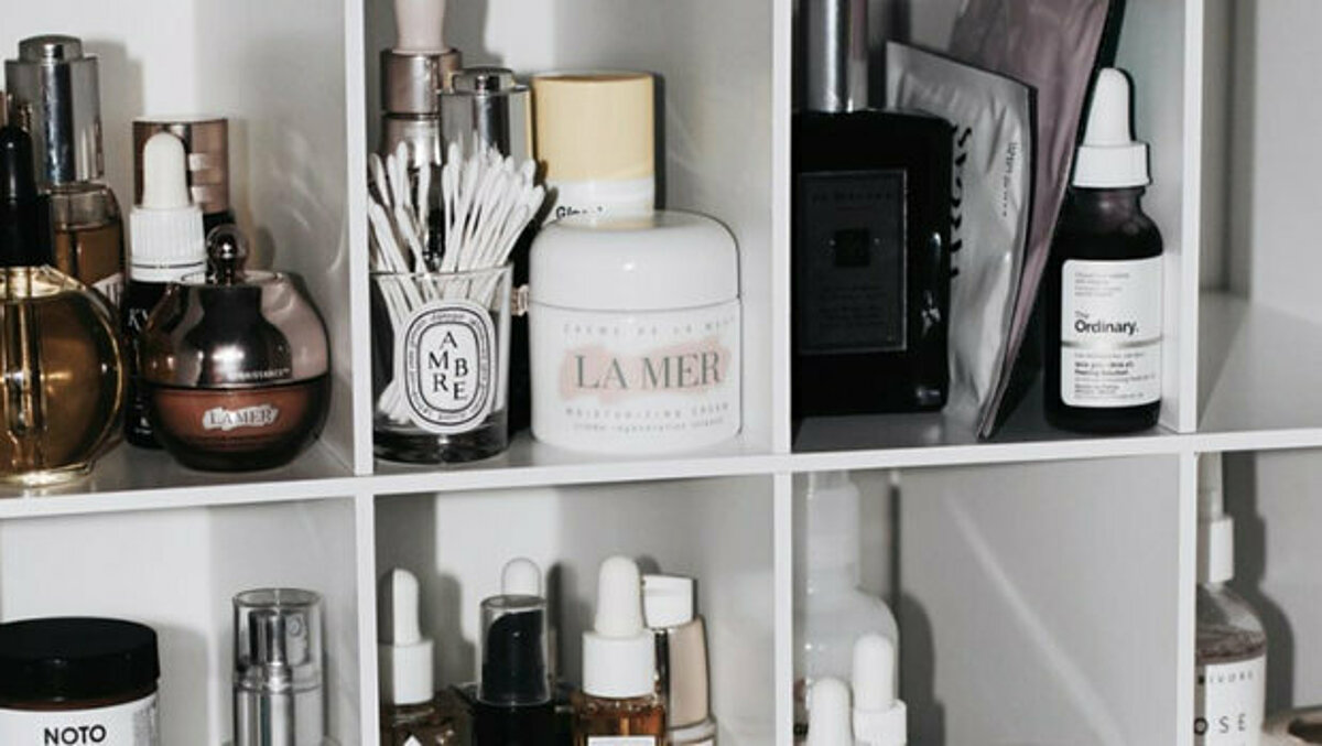 7 Bathroom Essentials Every Busy Woman Should Have