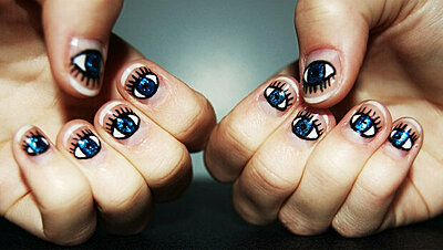 Trend Alert: Evil Eye Nail Art