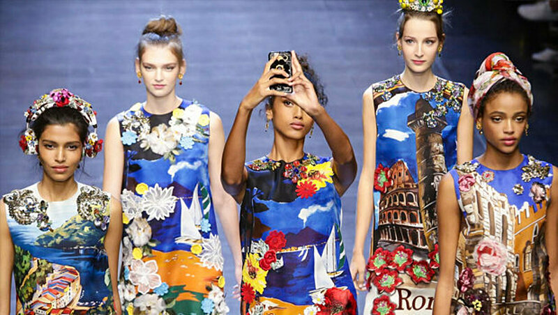 All the Dazzling Accessories from Dolce & Gabbana's Spring 2016 Collection