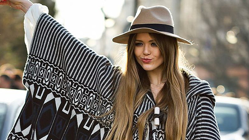 12 Street Style Photos to Show You How to Wear a Poncho