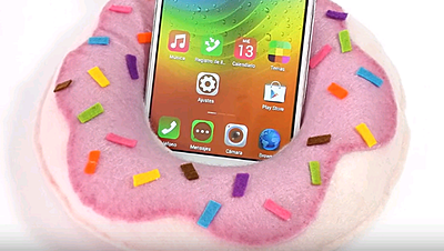 How to Make a Donut Phone Holder Without Any Sewing