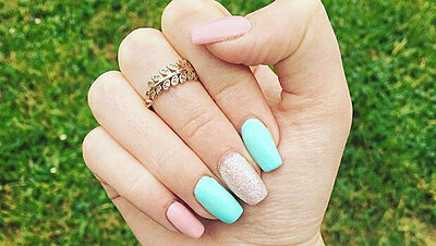Four Brilliant Tips to Keep Your Nails Healthy in the Summer
