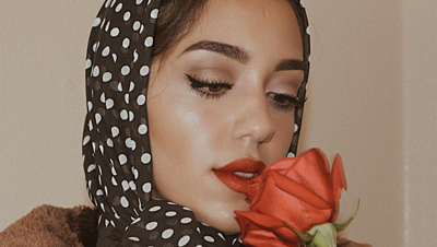 How to Embrace the Printed Scarf for Your Hijab Outfit