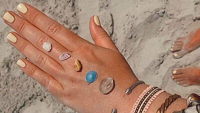 5 Nail Polish Colors That You’ll Want To Wear To The Beach