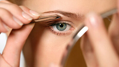Tips and Tricks to Fix Eyebrows with Empty Spaces