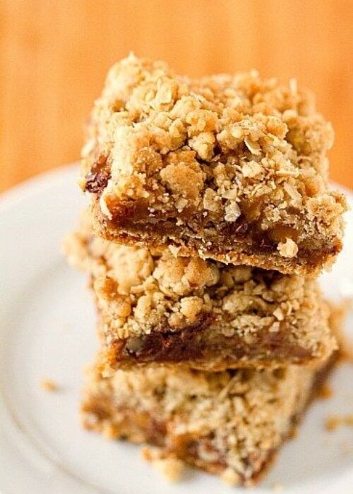 Oats Carmelita bars