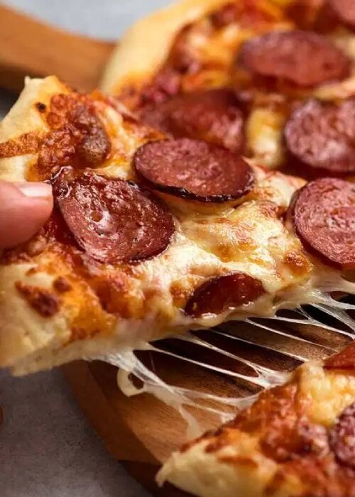  طريقة عمل بيتزا البيبروني
