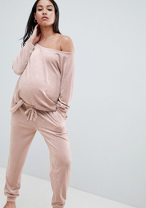 The Comfiest Maternity Sleepwear for Your Bump and Breastfeeding Days