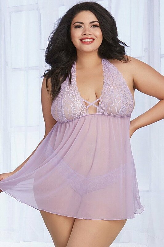 Friday Fashion Fits: How to Choose the Right Short Lingerie Nightgown