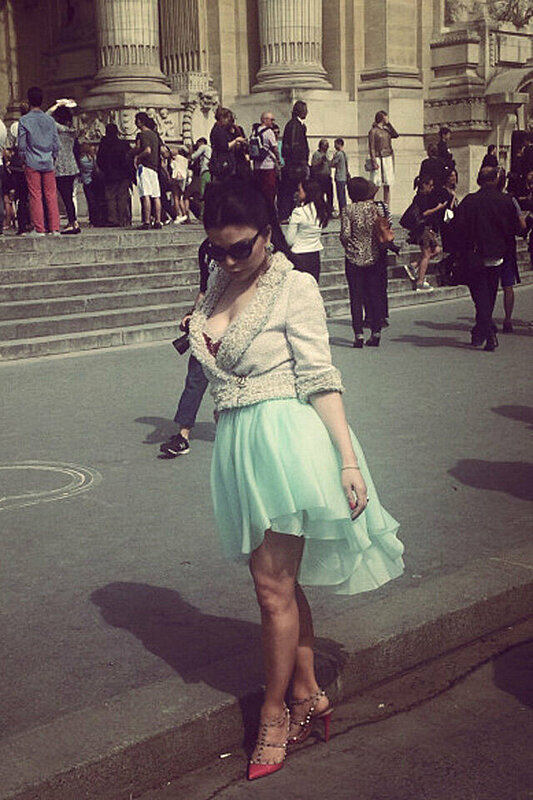 هيفاء وهبي تتألق فى باريس بأزياء شانيل وفالنتينو