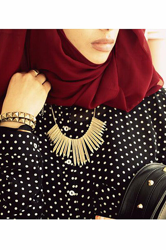 بالصور: أفكار إطلالات حجاب بصيحة البولكا دوت