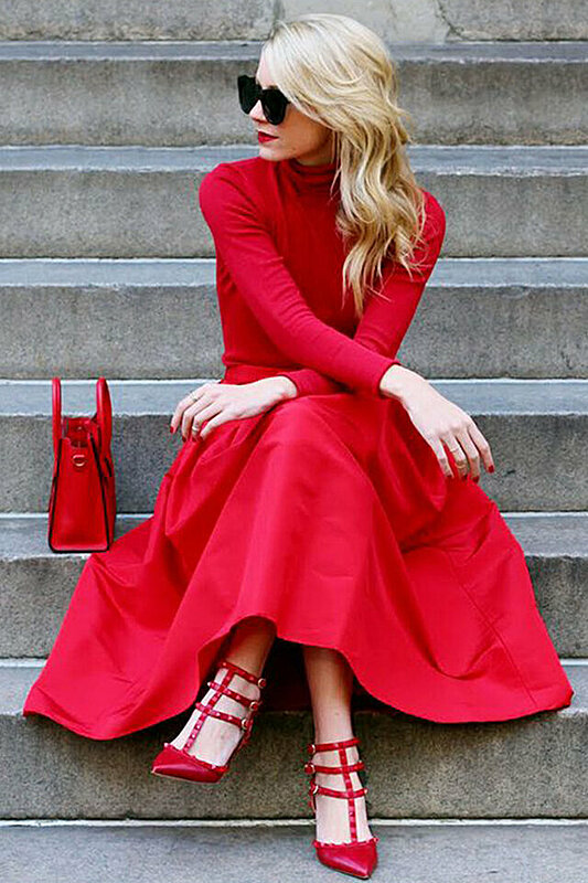 بالصور: إطلالات جذابة بالأحمر لانتقاء ملابس الفلانتين