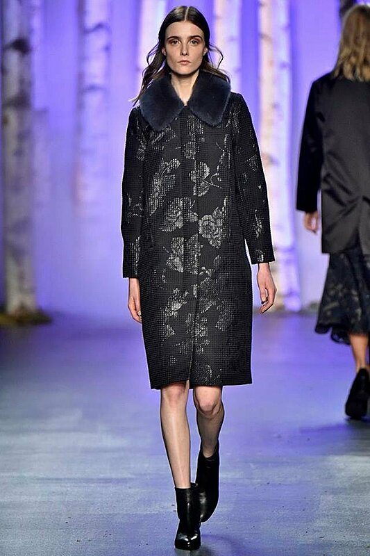 المعاطف الطويلة تظهر بقوة في أزياء نون باي نور لشتاء 2016