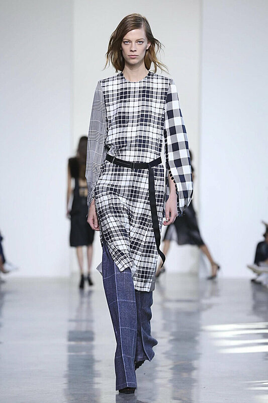 الكاروه يتصدر أزياء كالفن كلاين بشكل مختلف في مجموعة شتاء 2016