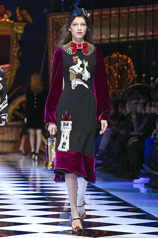 دار دولتشي آند غابانا تجسد أزياء ديزني بأناقة متناهية لشتاء 2016