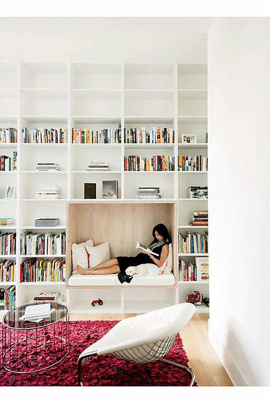 بالصور: مكتبات مودرن رائعة يمكنك تنفيذها مع ديكورات منزلك
