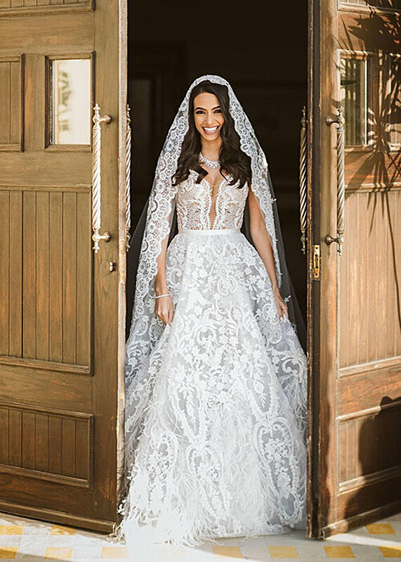 بأسعار مناسبة…أجمل ١٠ فساتين زفاف من ابداع مصممين ازياء مصريين