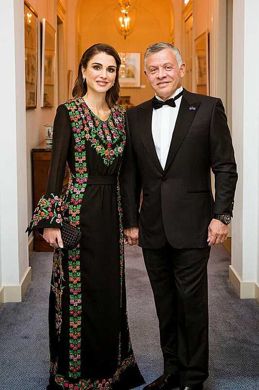 كيف أبهرتنا إطلالات الملكة رانيا الأخيرة بأناقتها وبساطتها المتناهية!