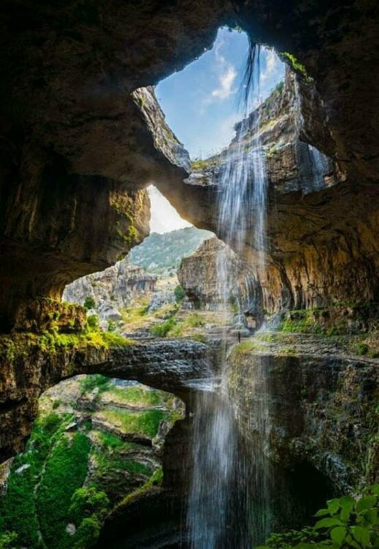 لبنان بلد الجمال والطبيعة الخلابة