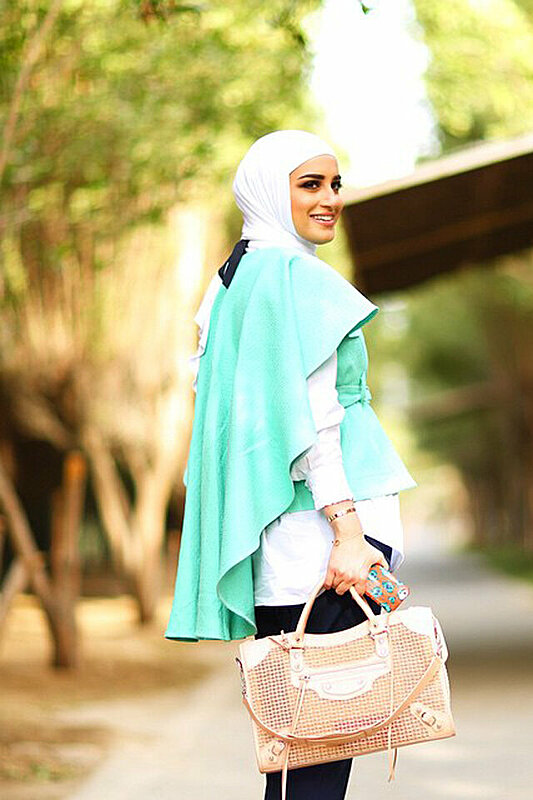 خمس قواعد للحجاب تعملناها من مدونة الموضة دلال الدوب