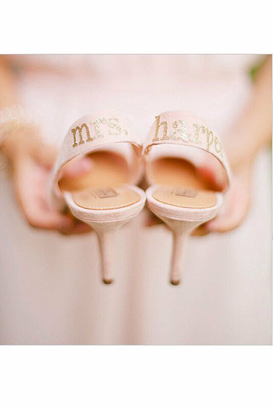 أفكار لإضفاء لمسة شخصية على حذاء زفافك