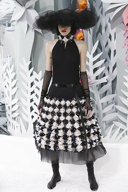 A Blossoming Garden at Chanel’s Spring 2015 Haute Couture Collection