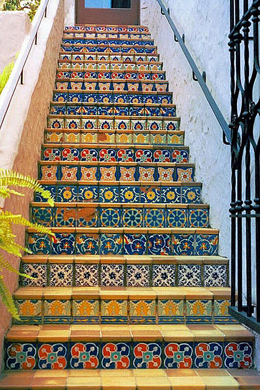 DIY Creative Ways to Decorate Your House Stairs