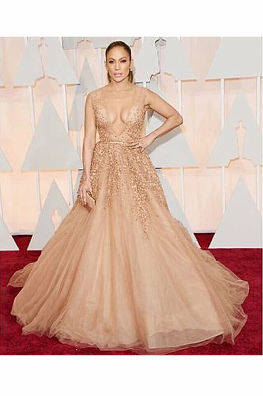 Oscars 2015 Fashion: Jennifer Lopez in Elie Saab on the Red Carpet