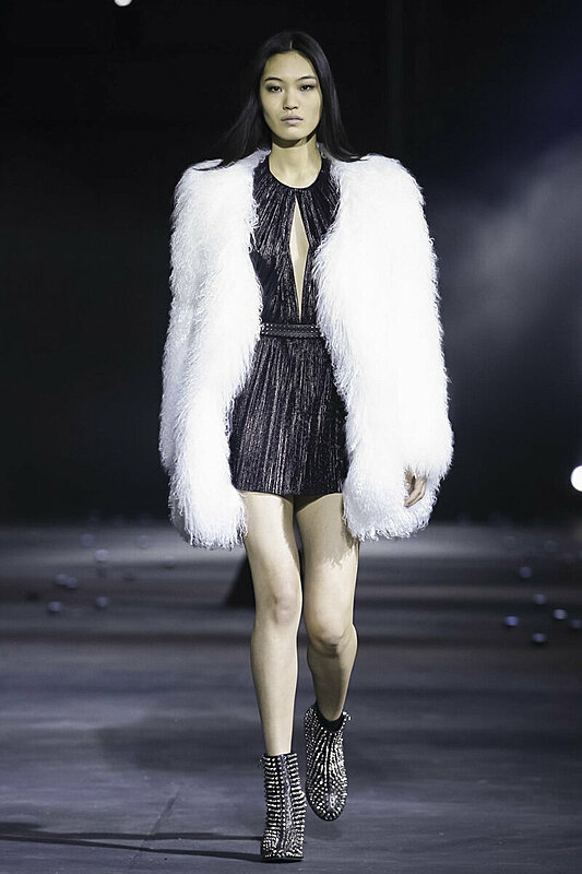 Lots of Monochrome at Philipp Plein's Fall 2015 Collection